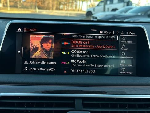 Used 2020 BMW 740i w/ Premium Package image 26