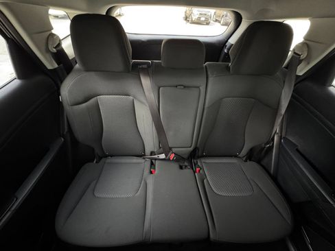 Used 2026 Kia Sportage LX FWD image 38