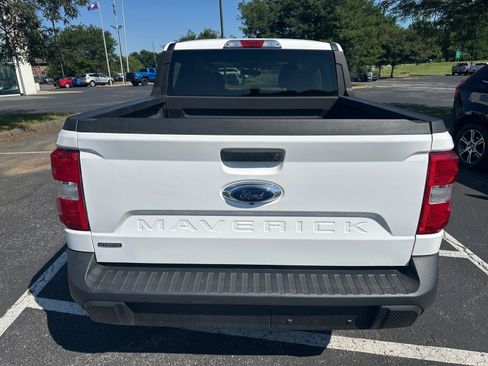 Used 2024 Ford Maverick XLT FWD image 12