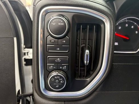 Used 2023 Chevrolet Silverado 2500 LT image 23