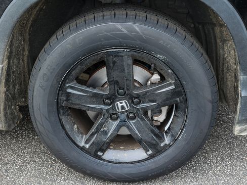 Certified 2023 Honda Ridgeline Black Edition image 13