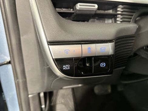 Used 2023 Hyundai Ioniq 5 Limited image 19