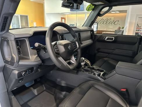 Used 2026 Ford Bronco Badlands AWD/4WD image 11