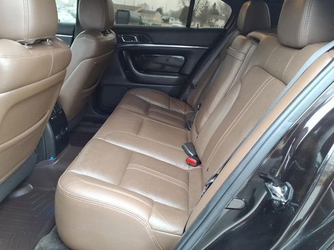 Used 2013 Lincoln MKS image 18