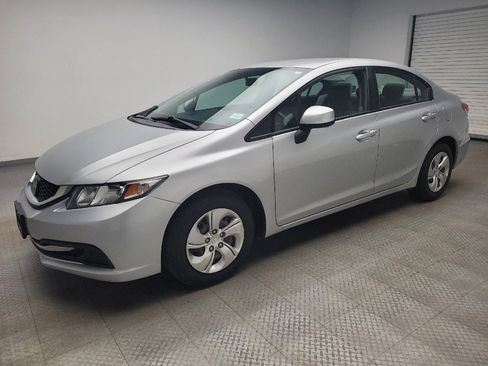 Used 2013 Honda Civic LX image 2