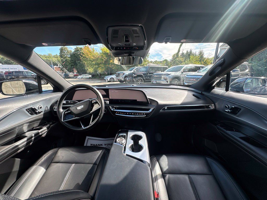 Used 2024 Cadillac Lyriq Tech w/ Driver Assist Package AWD/4WD image 24