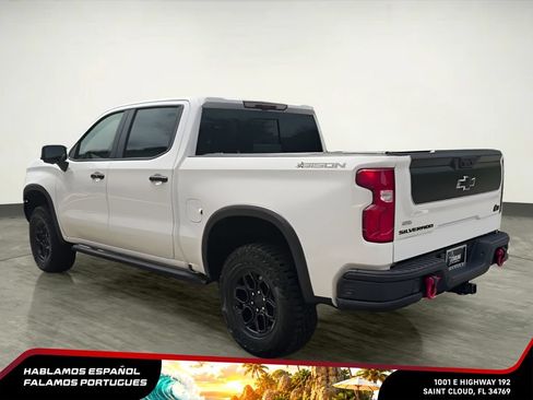 Used 2025 Chevrolet Silverado 1500 ZR2 w/ ZR2 Bison Edition AWD/4WD image 3