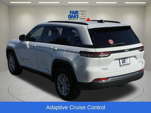 Certified 2024 Jeep Grand Cherokee Laredo X RWD image 8