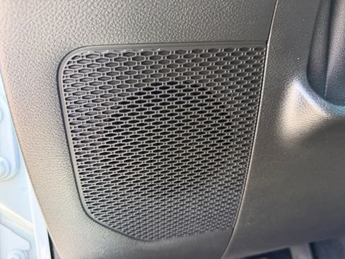 Used 2021 Jeep Wrangler Unlimited Sahara AWD/4WD image 27