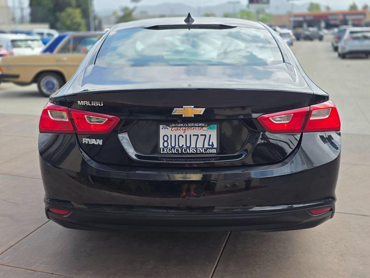 Used 2018 Chevrolet Malibu LS FWD image 12