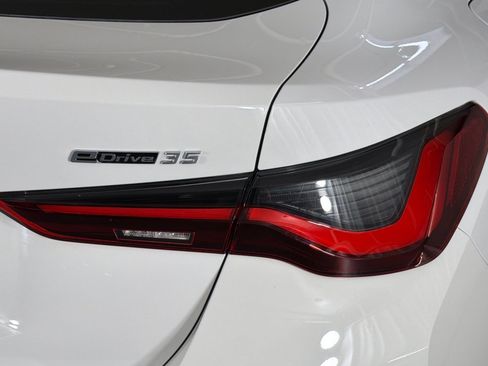 Used 2023 BMW i4 eDrive35 w/ Premium Package RWD image 27