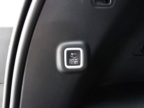 New 2026 Jeep Cherokee Limited AWD/4WD image 37