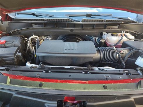 Used 2024 GMC Yukon XL AT4 w/ Technology Package image 36