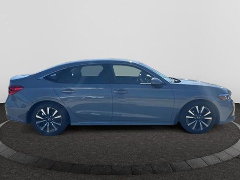 Used 2024 Honda Civic EX image 2