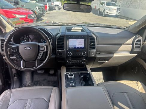 Used 2021 Ford Expedition Limited AWD/4WD image 14