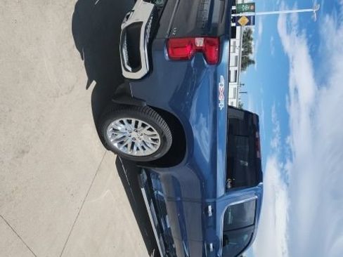 Used 2024 Chevrolet Silverado 1500 LTZ w/ LTZ Premium Package AWD/4WD image 8