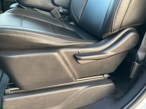 Used 2020 Chevrolet Silverado 2500 W/T w/ WT Fleet Convenience Package image 6