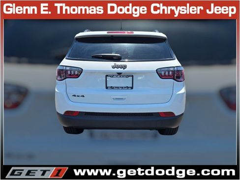 New 2026 Jeep Compass Latitude AWD/4WD image 5