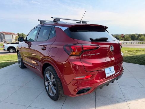 Used 2020 Buick Encore GX Essence w/ Experience Buick Package FWD image 7
