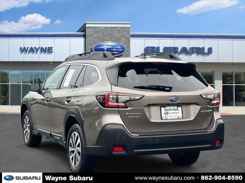 Certified 2023 Subaru Outback Premium image 3