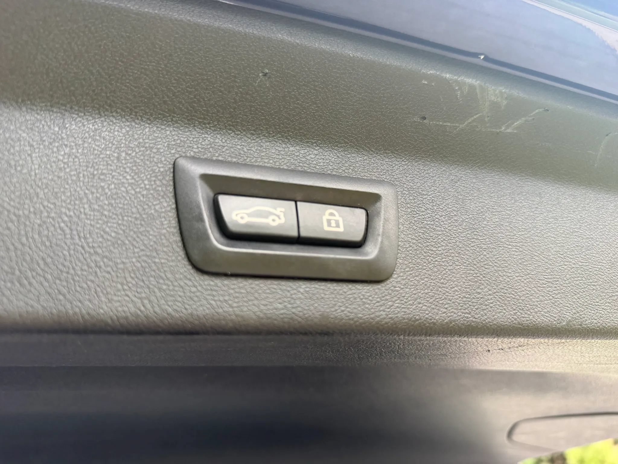 Used 2018 BMW X3 xDrive30i AWD/4WD image 25