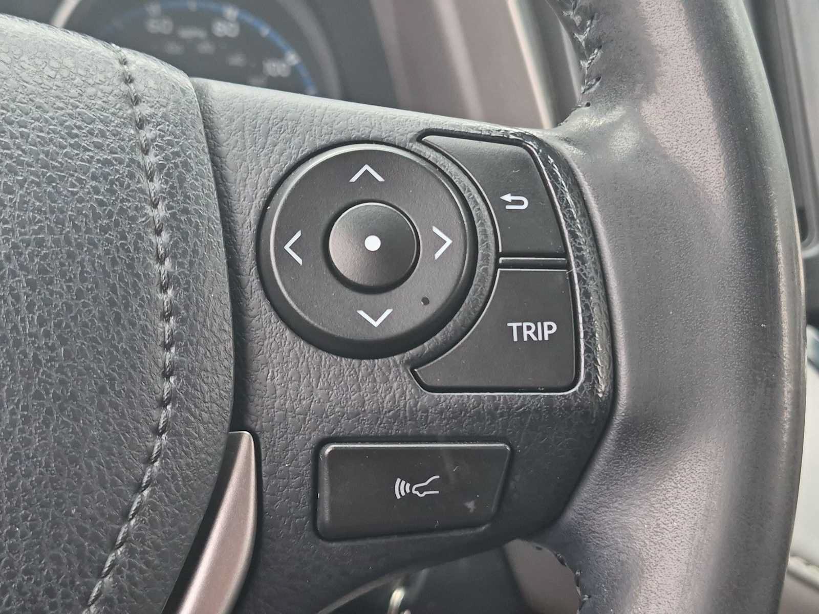 Used 2017 Toyota RAV4 XLE w/ Plus Special Value Package AWD/4WD image 24