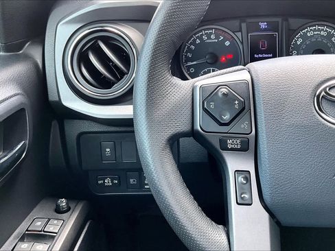 Used 2020 Toyota Tacoma TRD Sport image 24