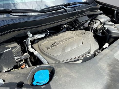 Used 2025 Honda Passport EX-L image 14