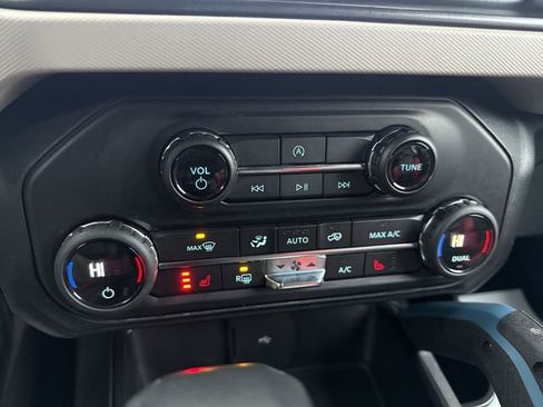 Used 2021 Ford Bronco Wildtrak image 18