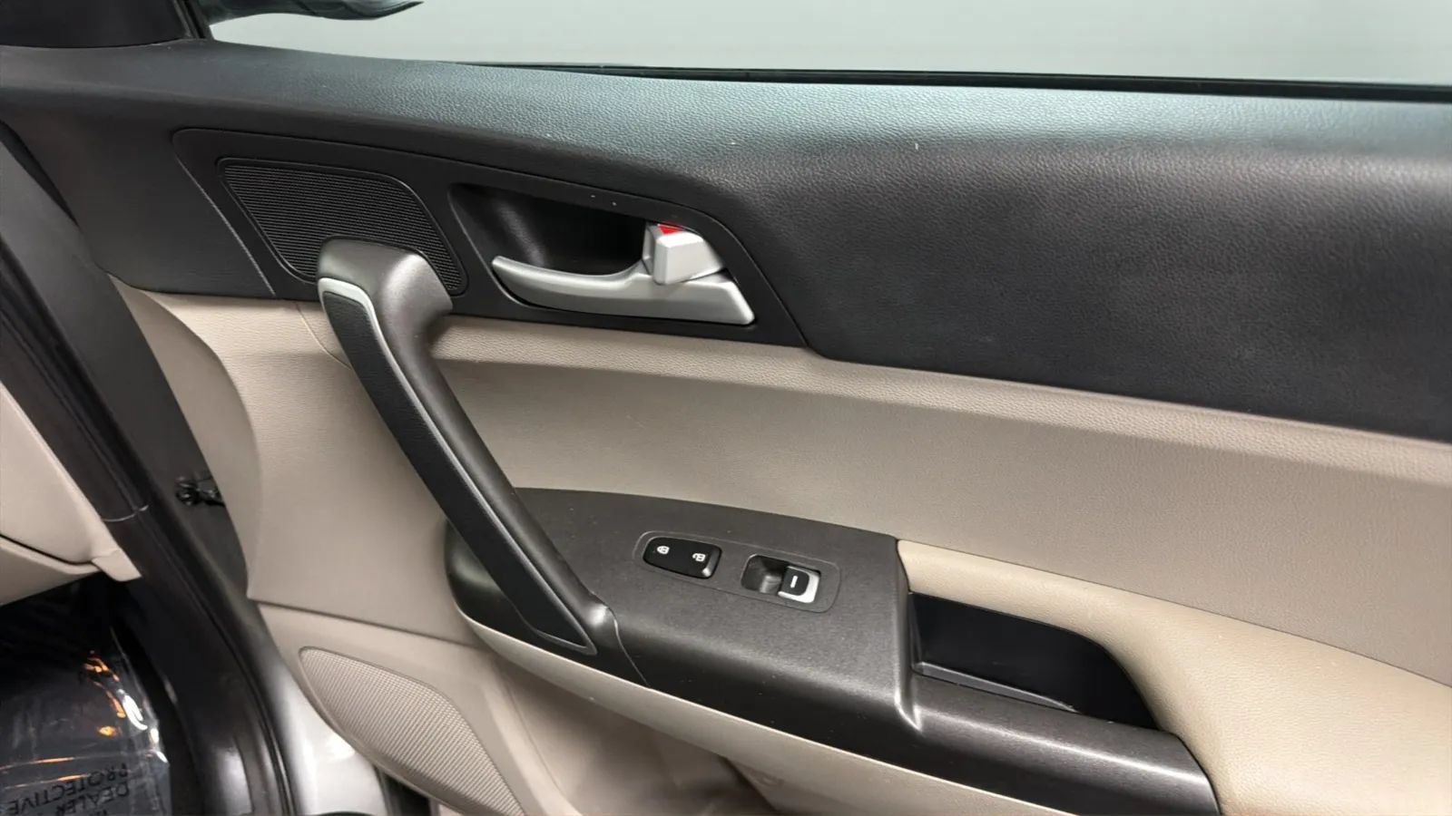 Used 2020 Kia Sportage LX FWD image 17