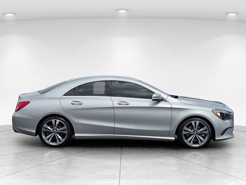 Used 2018 Mercedes-Benz CLA 250 4MATIC image 7