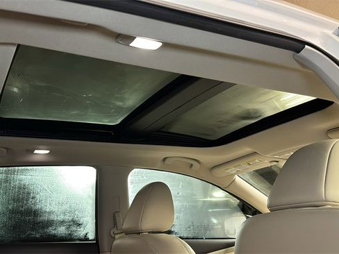 Used 2015 Nissan Murano Platinum w/ Platinum Technology Package image 14