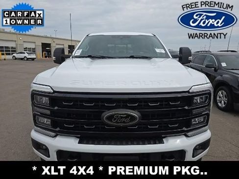 Used 2024 Ford F250 XLT w/ Black Appearance Package AWD/4WD image 2