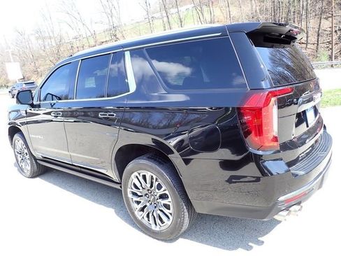 Used 2023 GMC Yukon Denali Ultimate image 8
