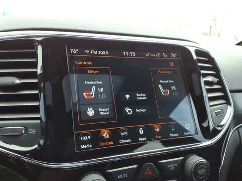 Used 2019 Jeep Grand Cherokee Limited image 20