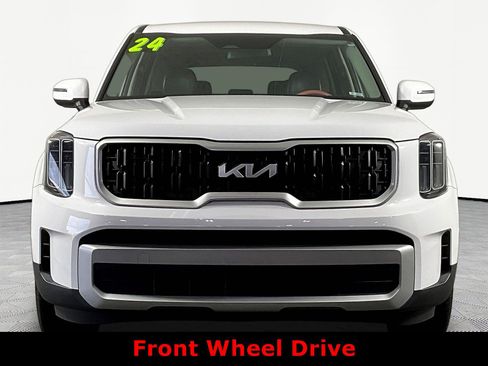 Used 2024 Kia Telluride LX FWD image 2