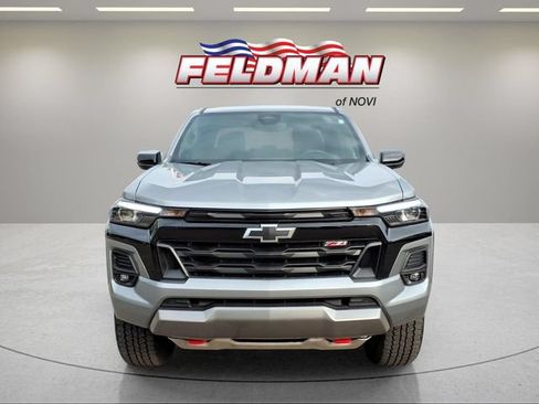 Used 2023 Chevrolet Colorado Z71 w/ Z71 Convenience Package 2 AWD/4WD image 9