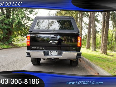 Used 2017 Chevrolet Silverado 1500 LT w/ LPO, Black Pack AWD/4WD image 10