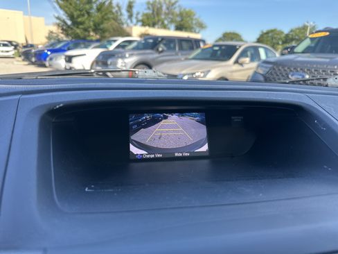 Used 2016 Honda CR-V SE image 28