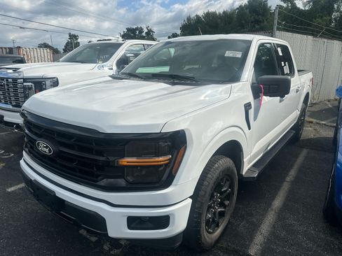 Used 2024 Ford F150 XLT w/ XLT Black Appearance Package AWD/4WD image 3
