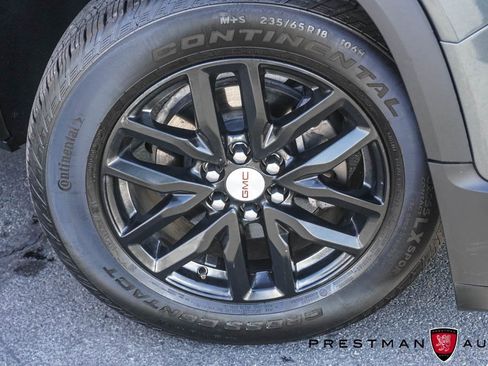 Used 2019 GMC Acadia SLT image 2