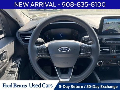 Used 2025 Ford Escape Active image 14