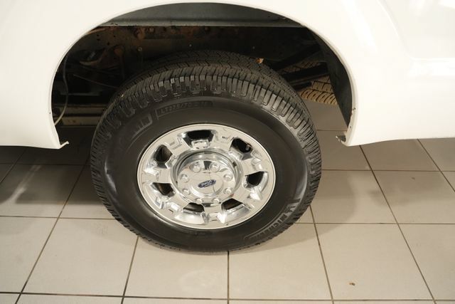 Used 2016 Ford F250 Lariat w/ Lariat Ultimate Package AWD/4WD image 9