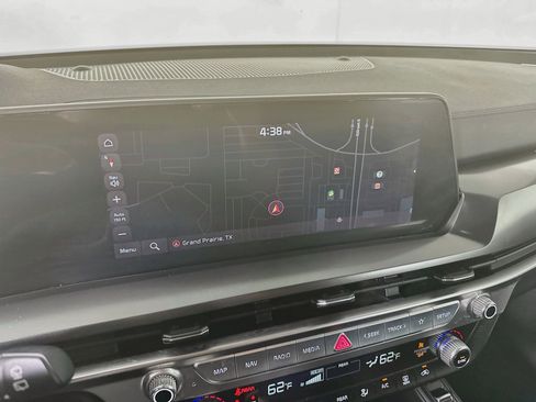 Used 2025 Kia Telluride S FWD image 22