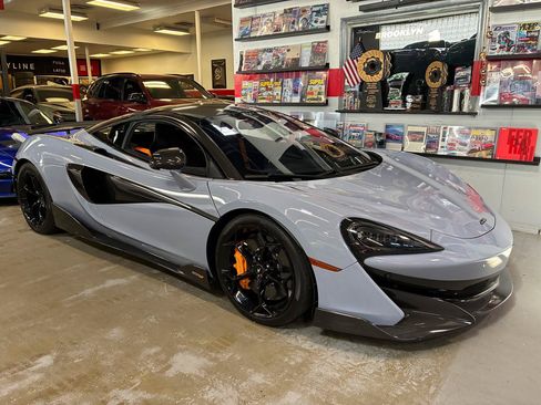 Used 2019 McLaren 600LT RWD image 14