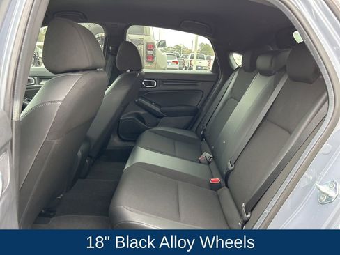 Used 2024 Honda Civic Sport image 10