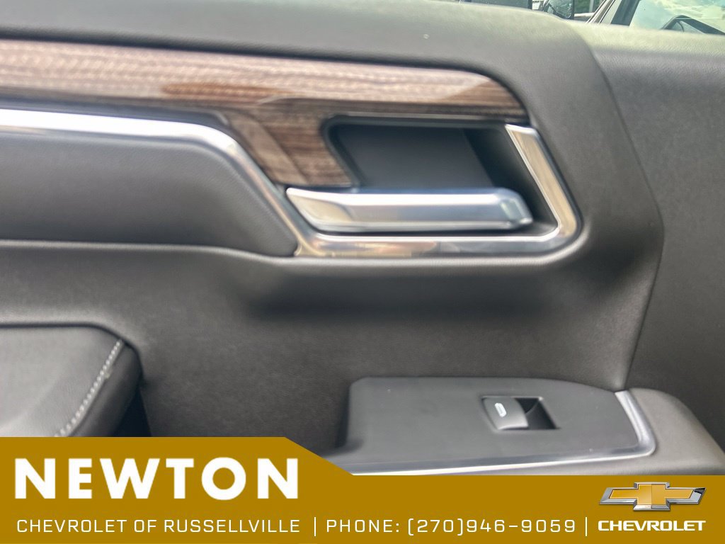 Used 2022 Chevrolet Silverado 1500 LT Trail Boss w/ LT Trail Boss Premium Package AWD/4WD image 35