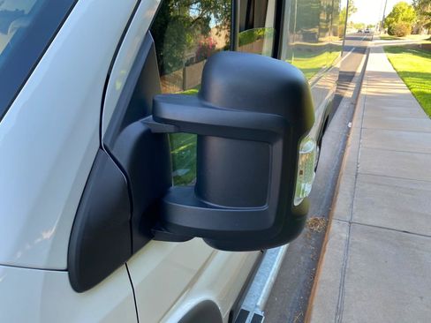 Used 2025 RAM ProMaster 2500 w/ U-Haul Equipment Group FWD image 15