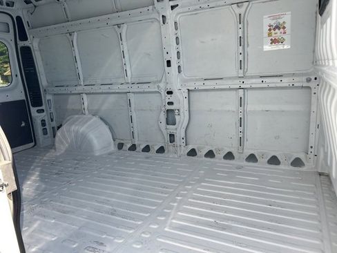 Used 2021 RAM ProMaster 2500 image 20