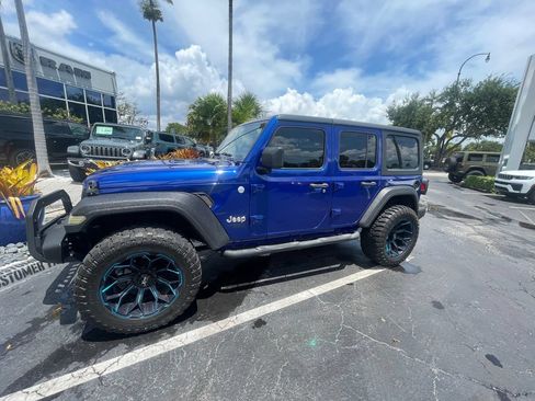 Used 2018 Jeep Wrangler Unlimited Sport AWD/4WD image 1